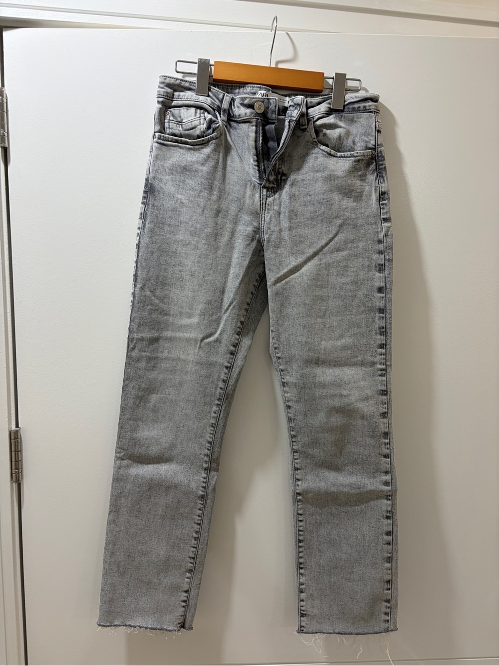 Zara Light Gray Washed Ankle Jeans